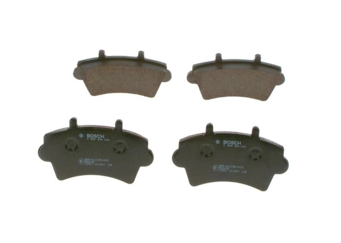 Тормозные колодки дисковые Bosch 0 986 494 031