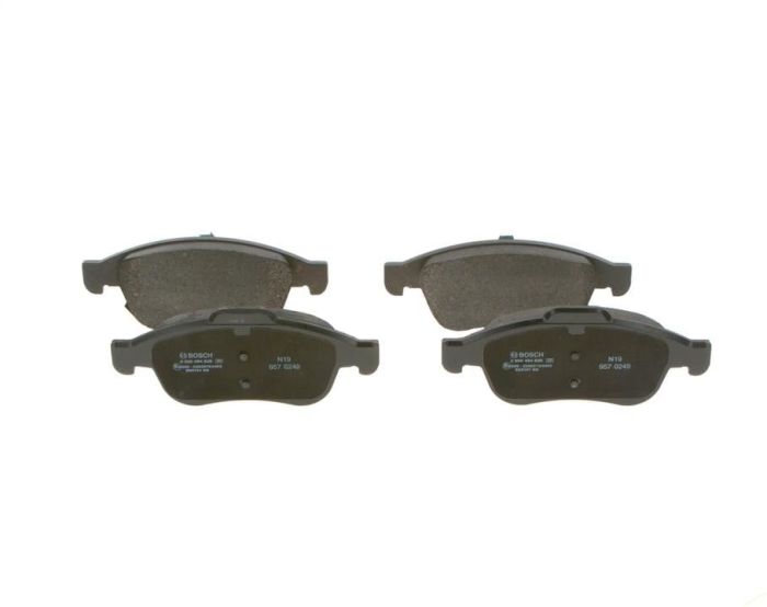 Тормозные колодки дисковые Bosch 0 986 494 826